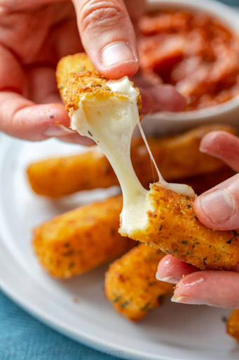 MOZZARELLA STICKS (DEDITOS)